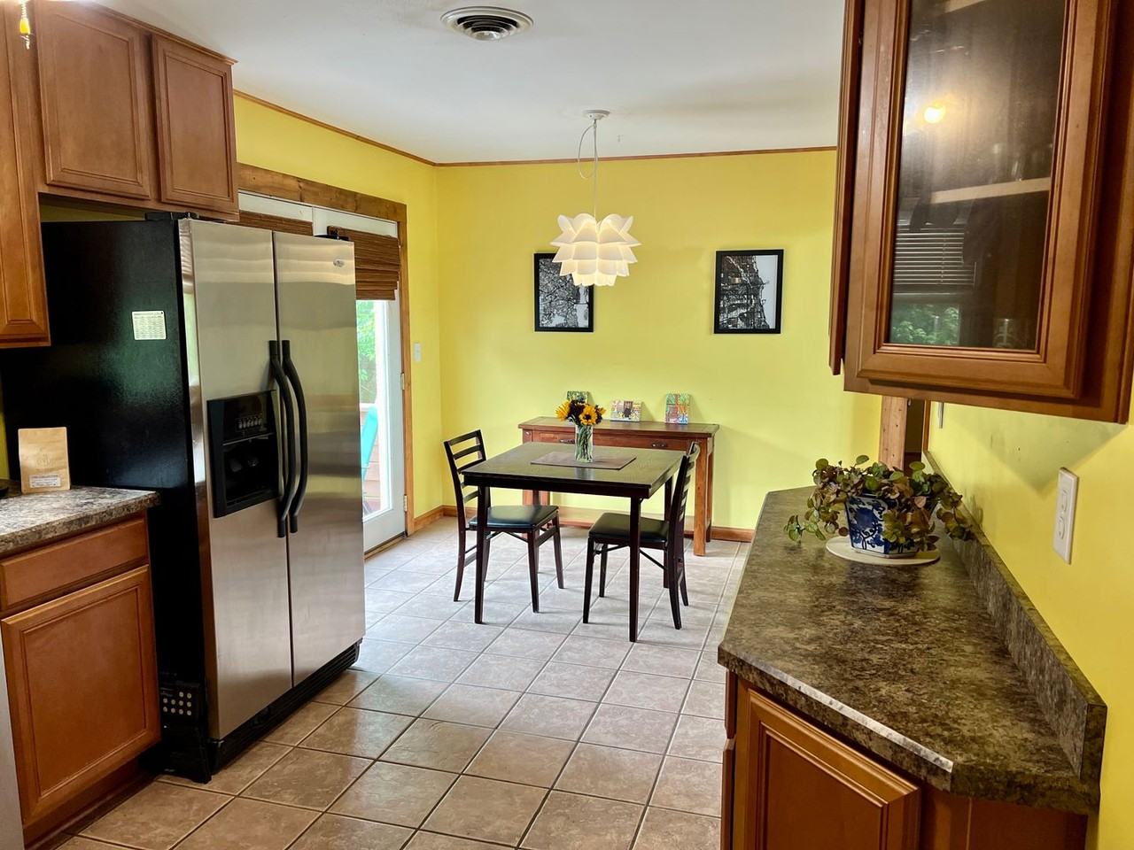 760 Carson Dr - Photo 7 of 34