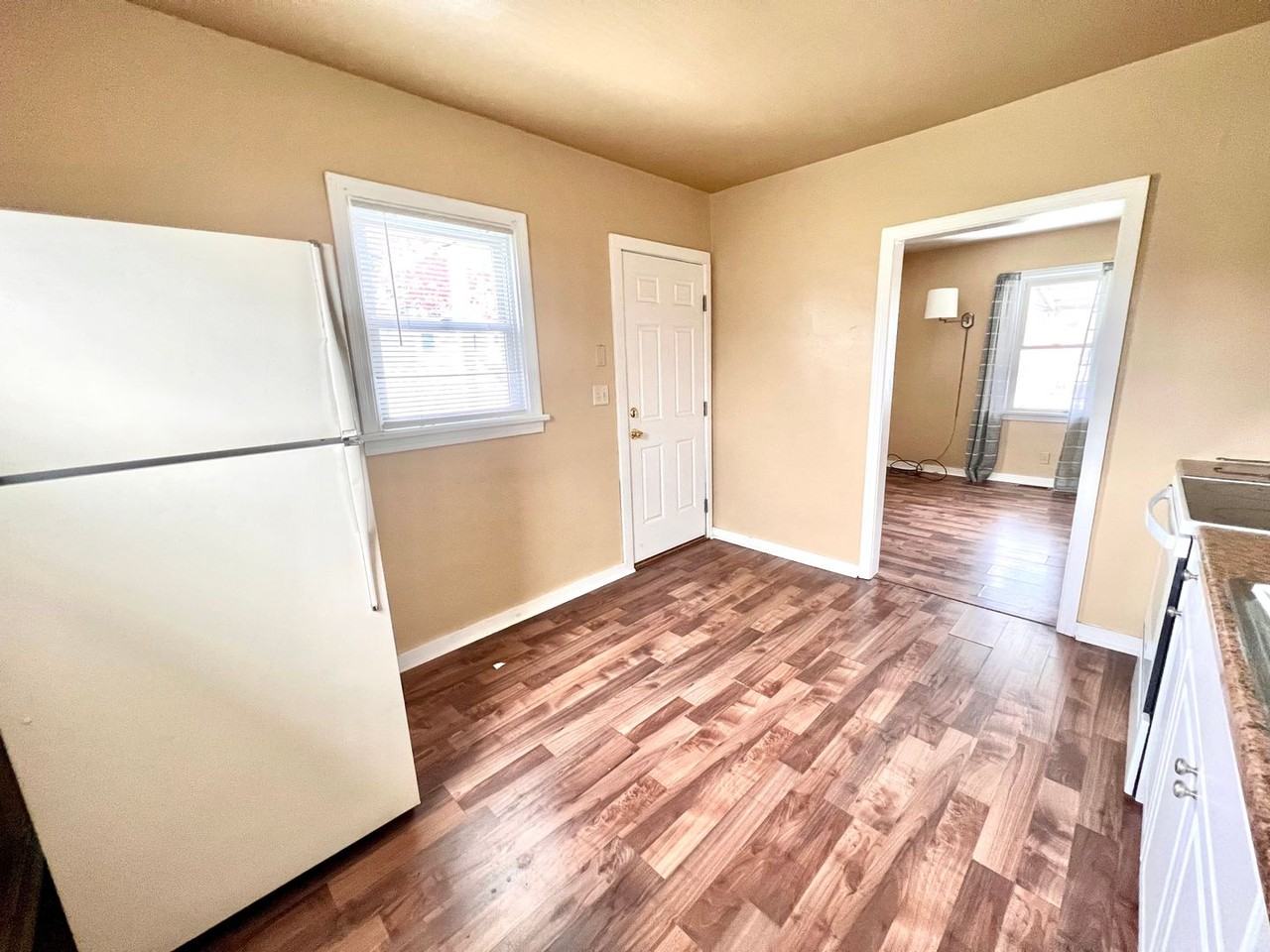 3609 College Ave - Photo 6 of 18