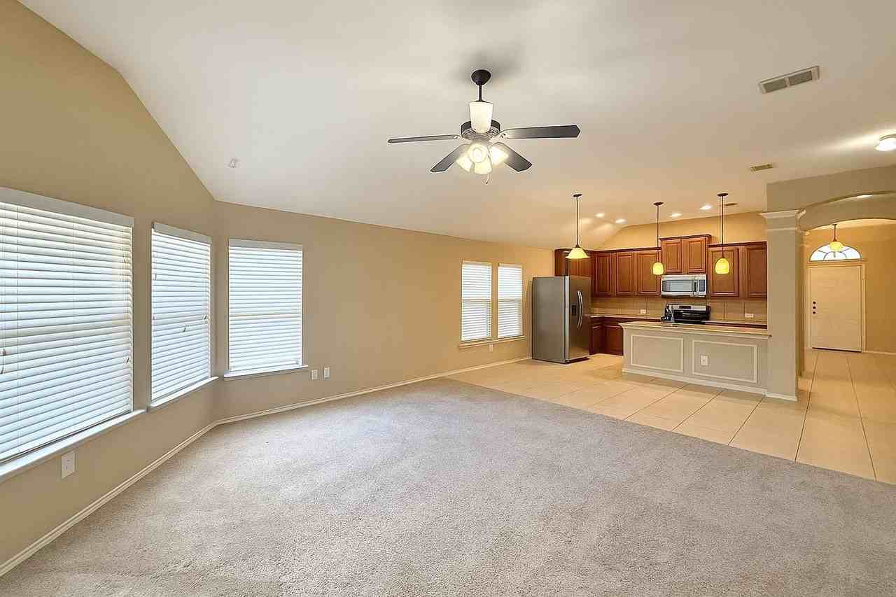 1713 Lake Way Dr - Photo 5 of 45