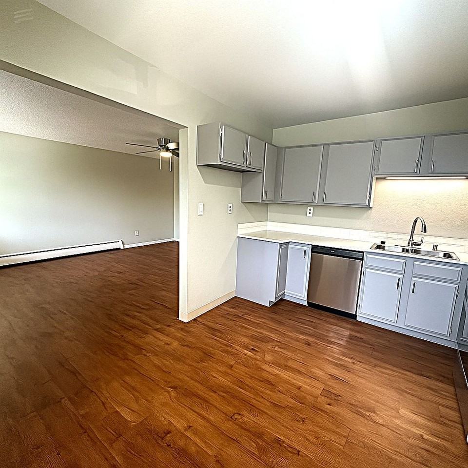 Mead Apartments – Historic Charm & Modern Comfort in the Heart of Greeley - Photo 6 of 50