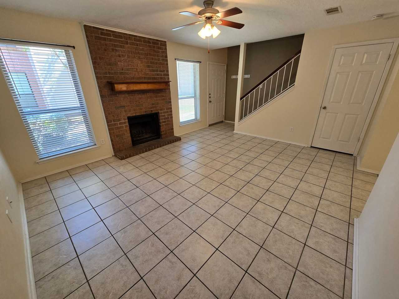 1904 Dartmouth St Apt N1 - Photo 5 of 24