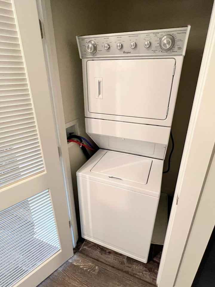 51 11th St - Photo 7 of 23