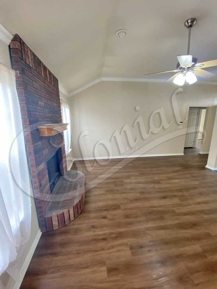 4509 Steamboat Springs Dr - Photo 7 of 9