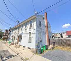 1131 Oak St - Photo 1 of 1