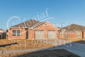 featured image of 4809 Auburn Dr #B