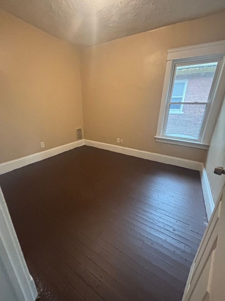 738 East 91st Street #740 - Photo 5 of 10