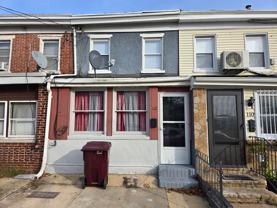 112 N Scott St - Photo 1 of 1