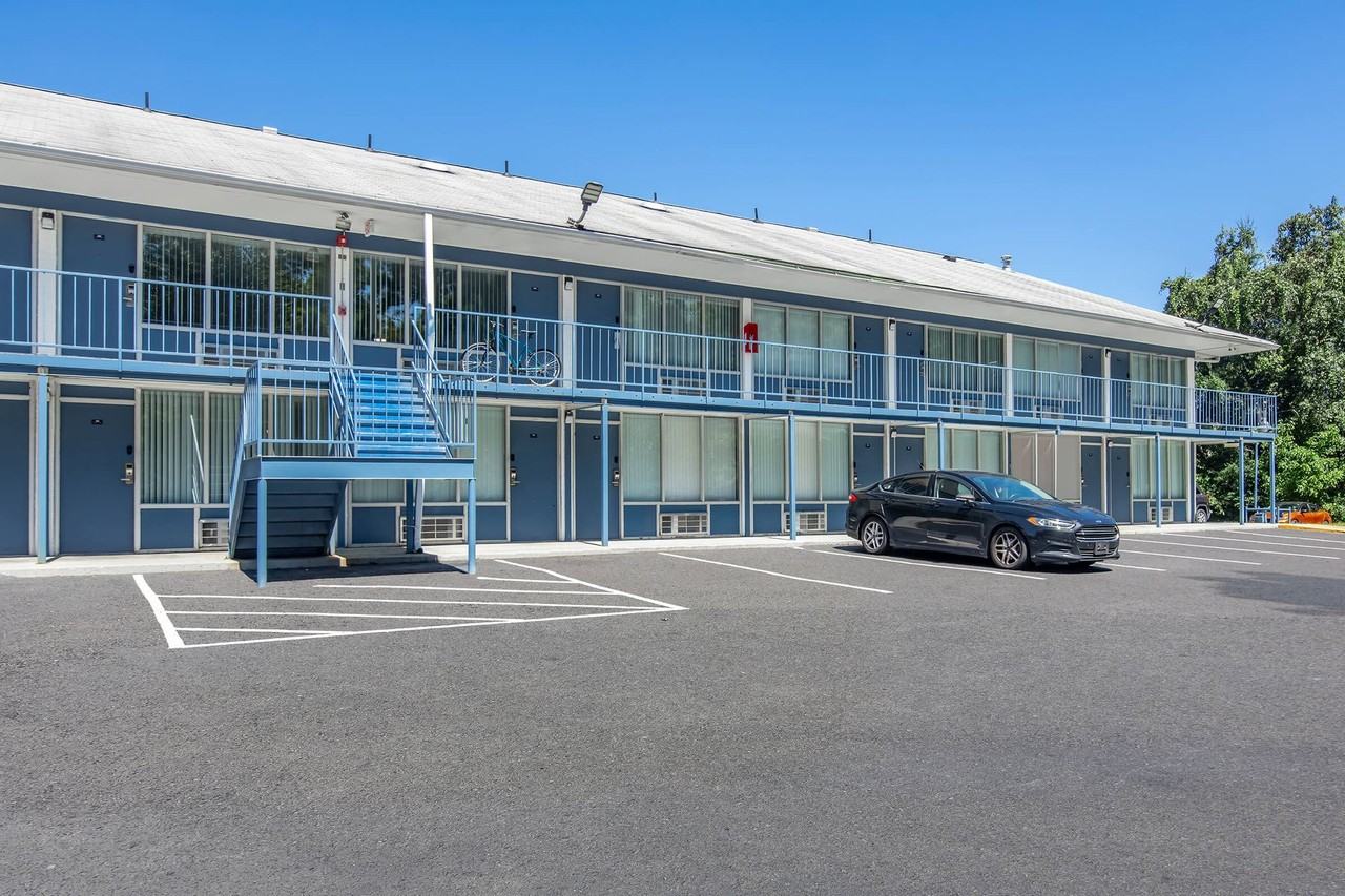 Vivo Living Durham - Photo 6 of 32