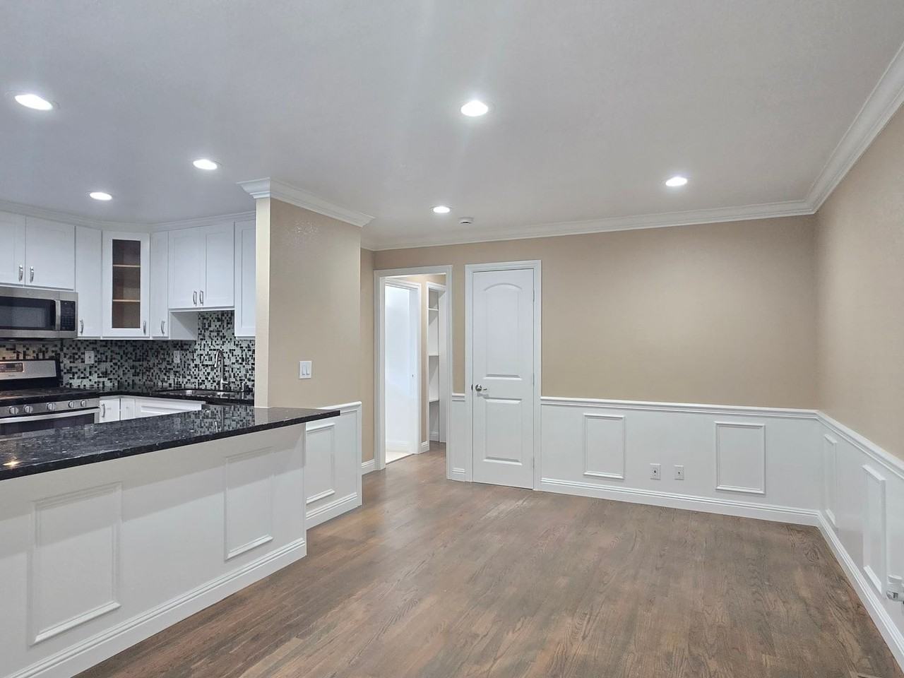 450 California St #1 - Photo 3 of 9