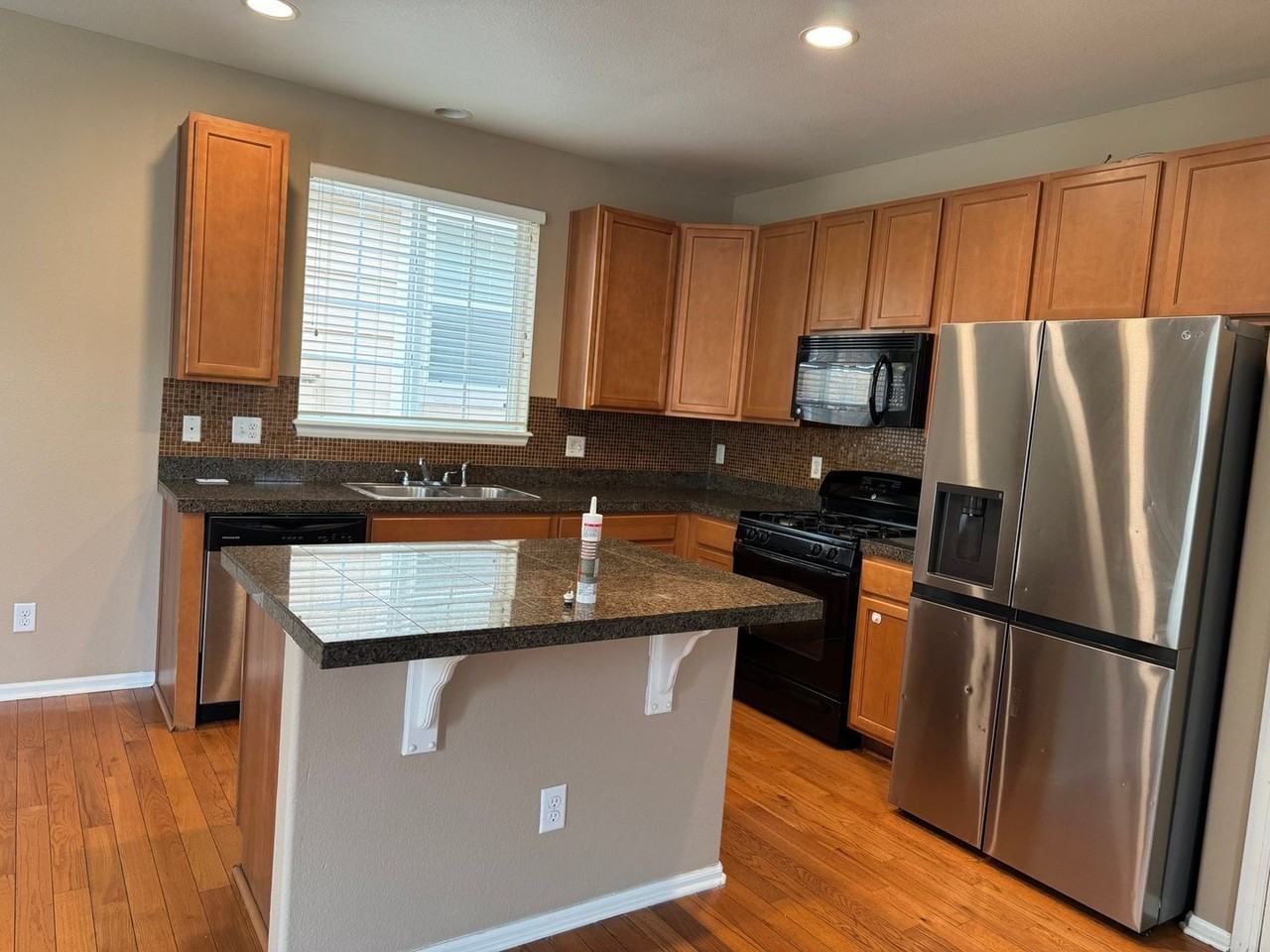 4852 South Picadilly Court - Photo 6 of 12