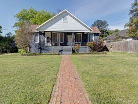 917 Oakview Ave - Photo 1 of 1