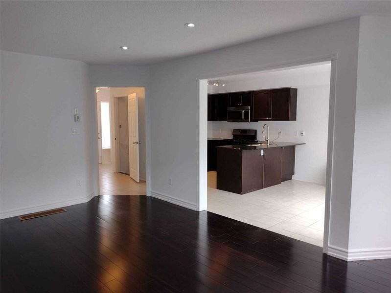 1628 Glenbourne Dr - Photo 3 of 9