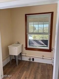 1143 Frankstown Rd - Photo 4 of 9