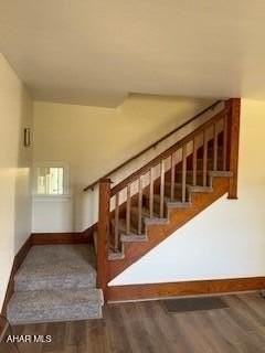 1143 Frankstown Rd - Photo 6 of 9