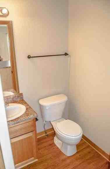 2866 W Hillshire Dr - Photo 5 of 13