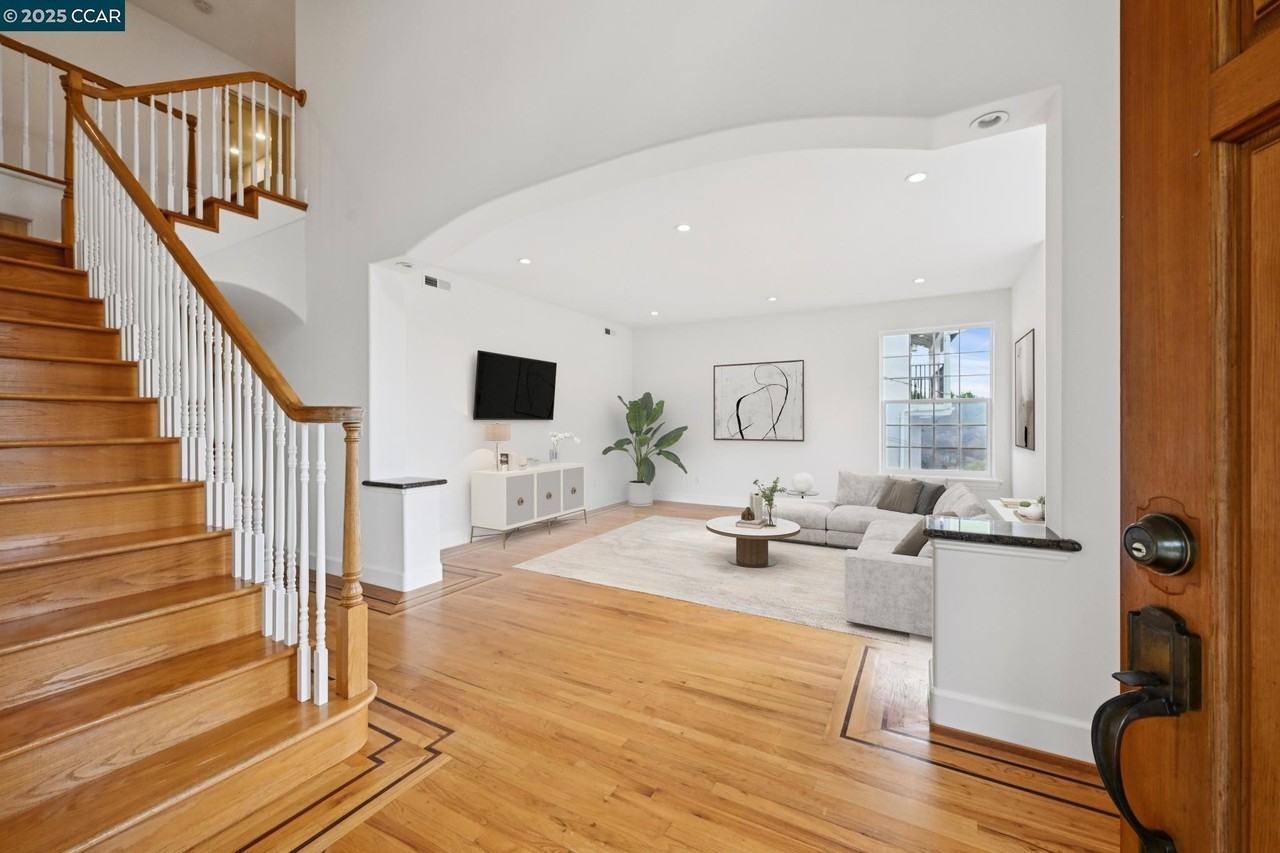 4132 Balfour Ave - Photo 2 of 31