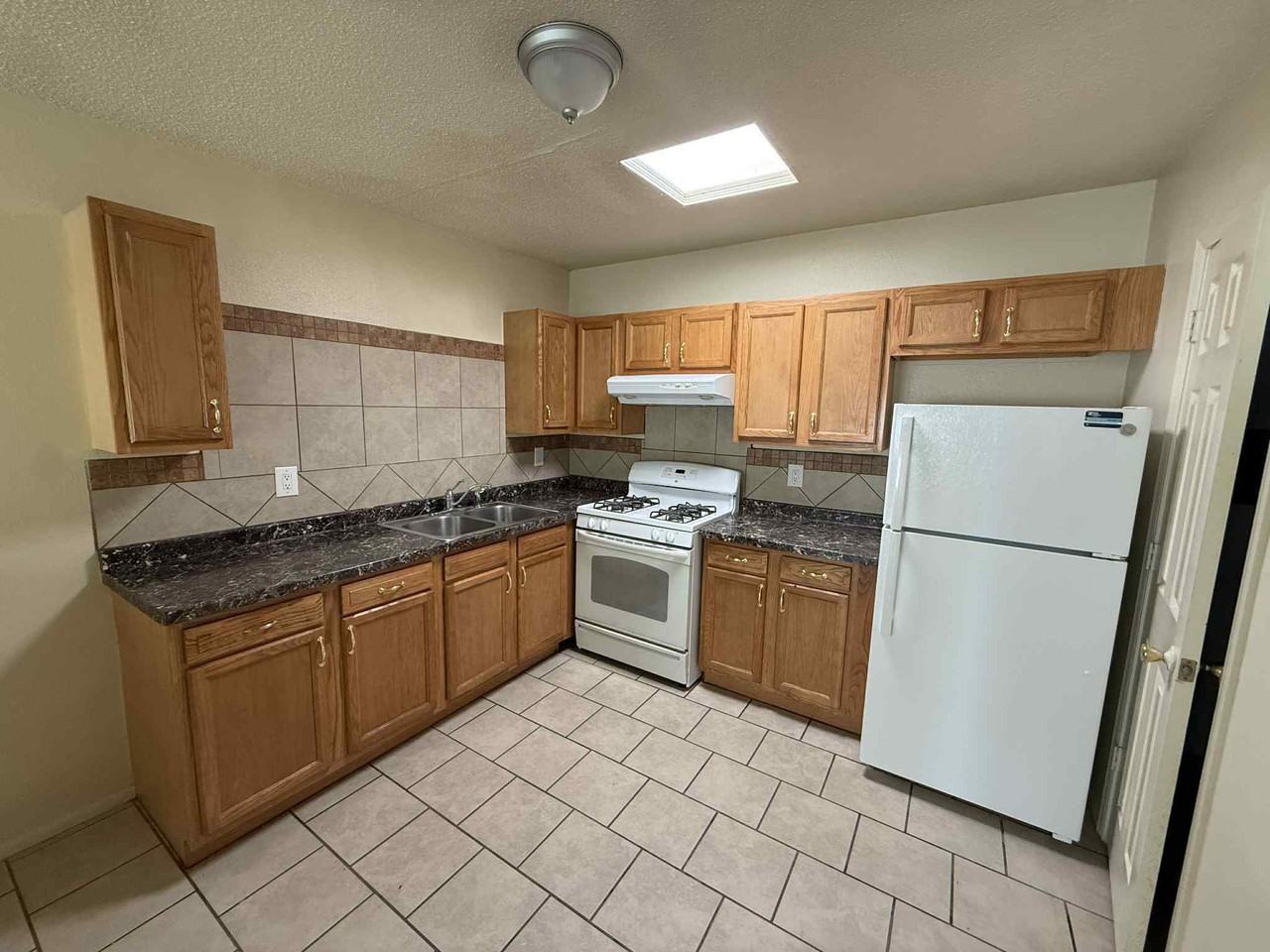 1788 // 5425 East 30th Street #4 - Photo 6 of 20