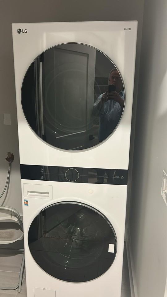 1507 North Sedgwick Street - Photo 2 of 16