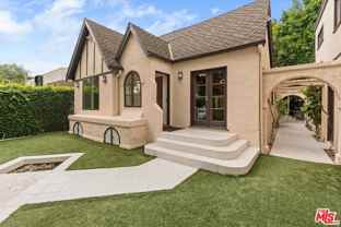 559 Huntley Dr - Photo 1 of 1