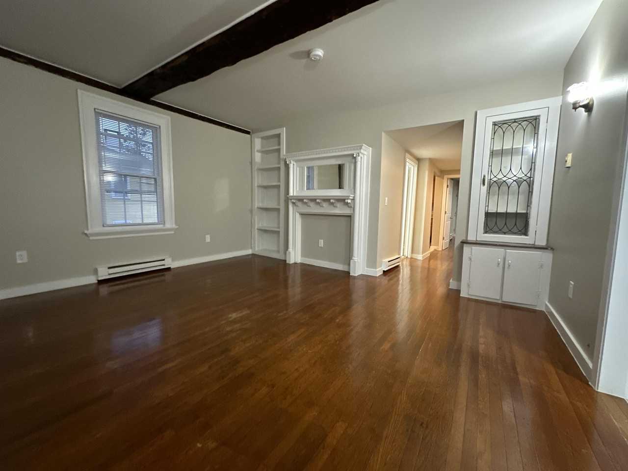 181 Broadway - Photo 2 of 30
