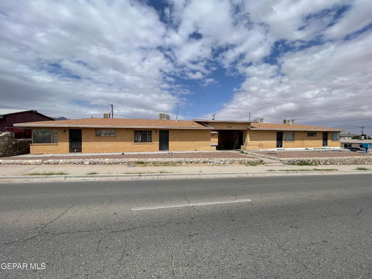 3535 Fred Wilson Avenue - Photo 5 of 35