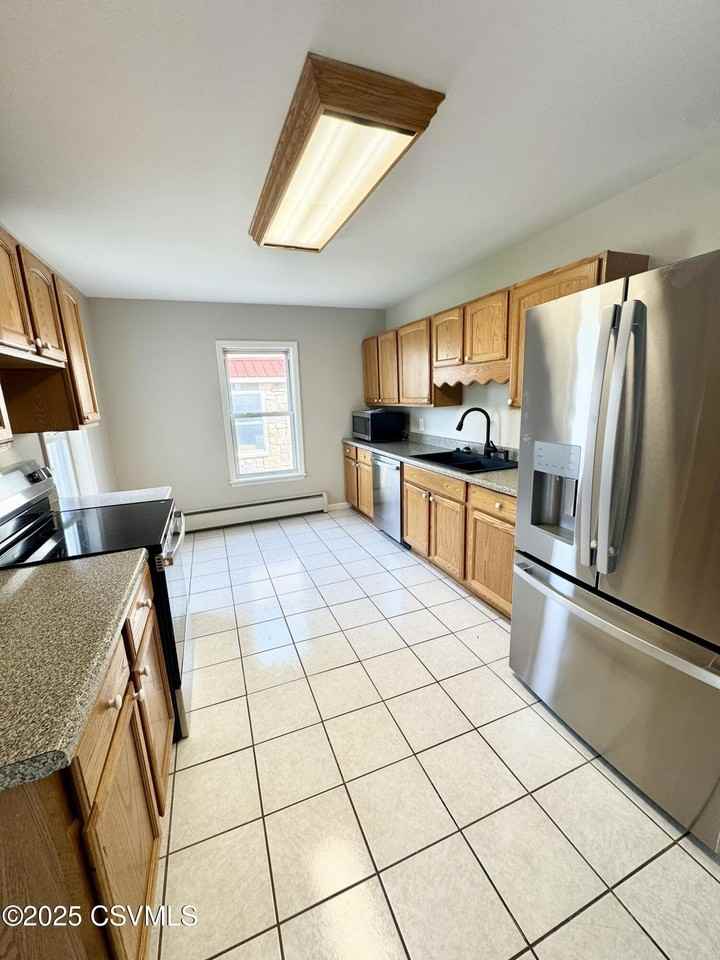 824 N Market St - Photo 2 of 16