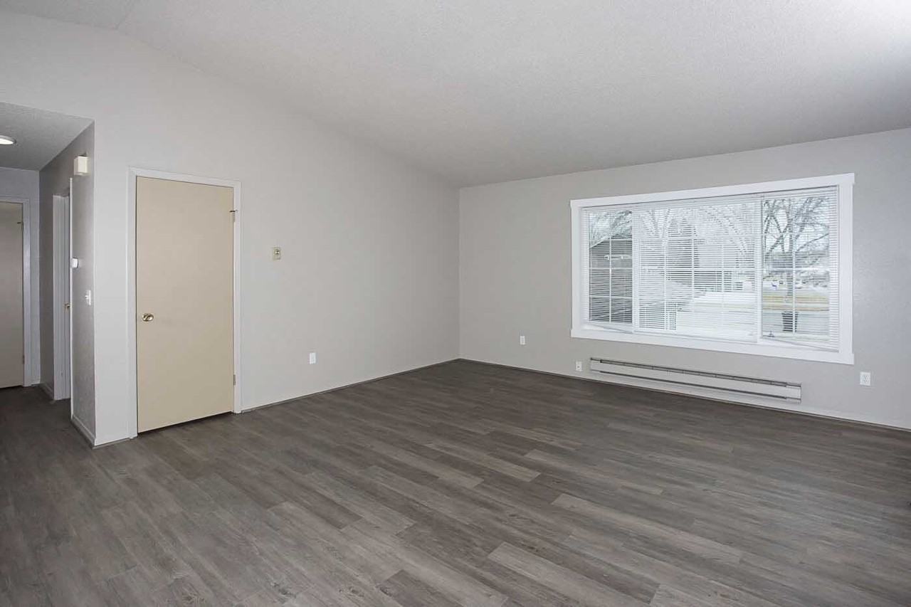 ALKALI CREEK PROPERTIES - Photo 3 of 11