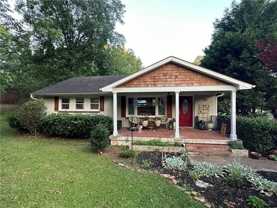 1400 Quarles Ave Se - Photo 1 of 1