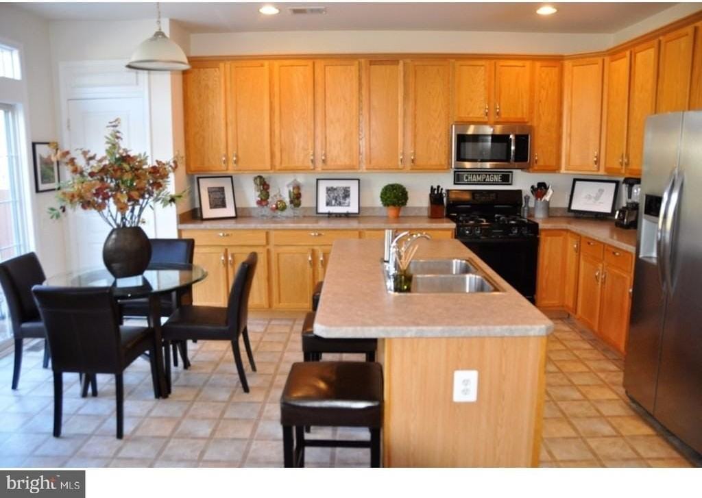 53 Trewbridge Court - Photo 6 of 17