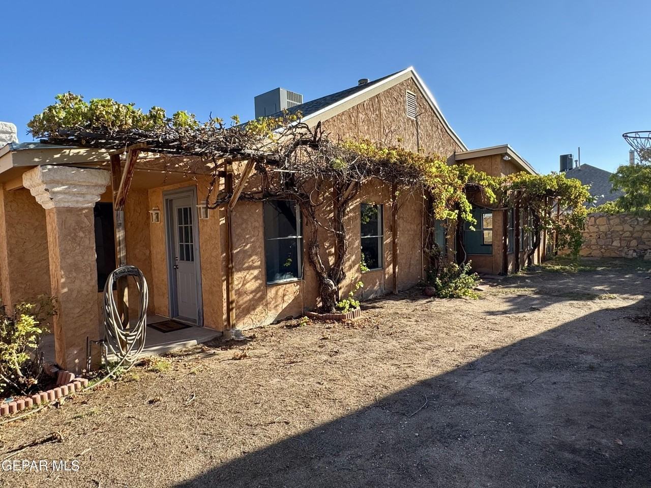 1904 Bay City Pl - Photo 6 of 33