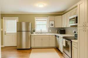 featured image of Williamsburg Dr