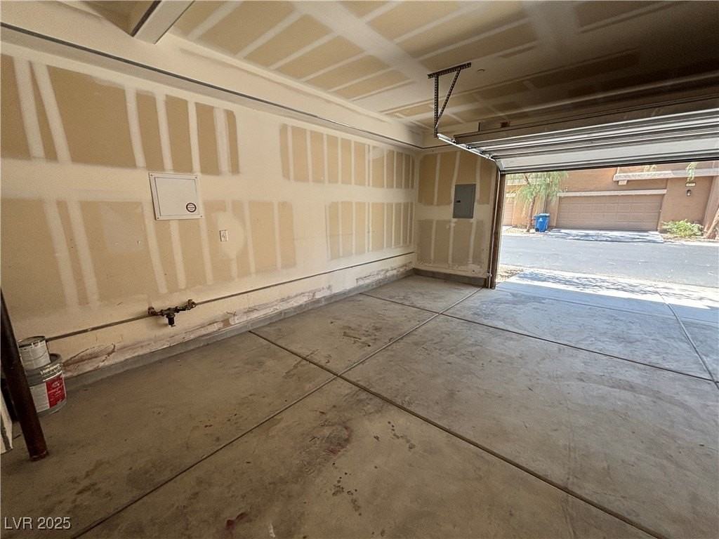 4512 Townwall St - Photo 7 of 50