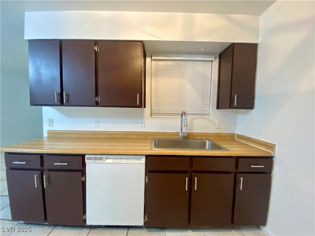 5284 Hagemann Ln #D - Photo 6 of 30