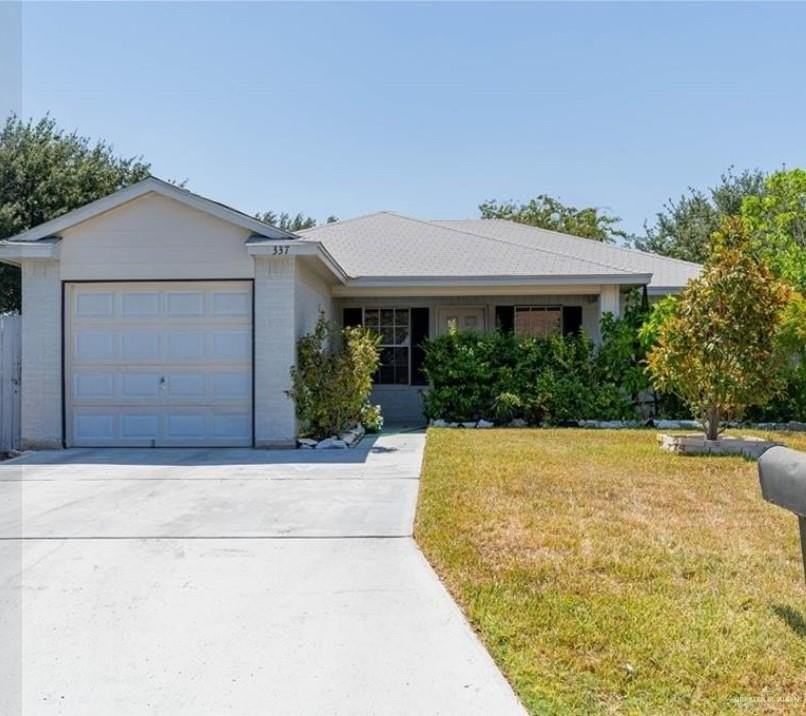 337 Round Up Cir - Photo 2 of 19