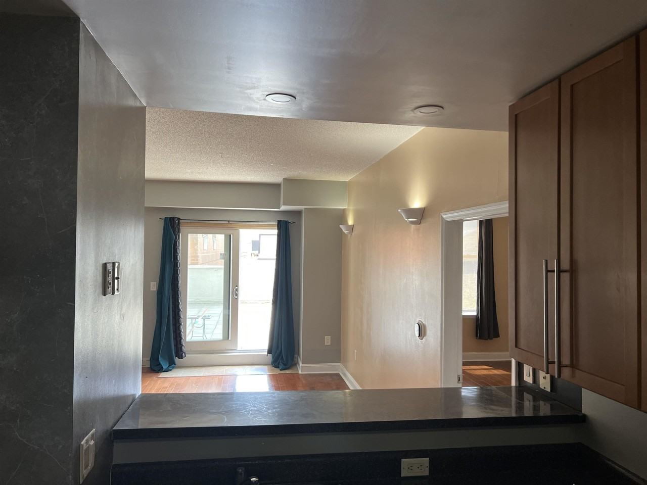 4315 Park Ave #2I - Photo 5 of 19