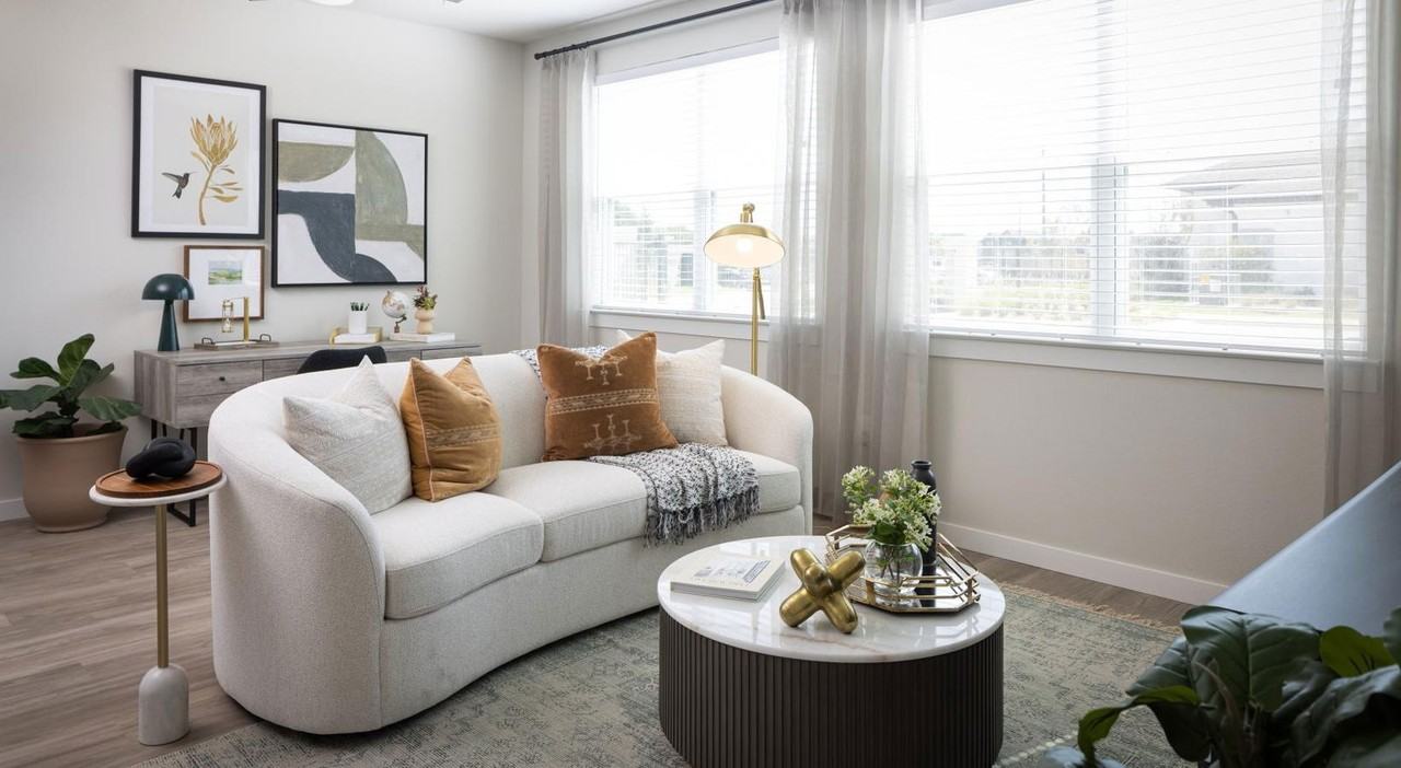 216 S Kowald Ln #01-186 - Photo 2 of 8