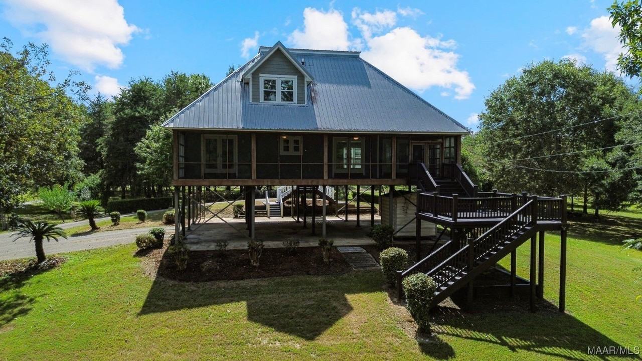 2395 Alabama River Pkwy - Photo 3 of 48