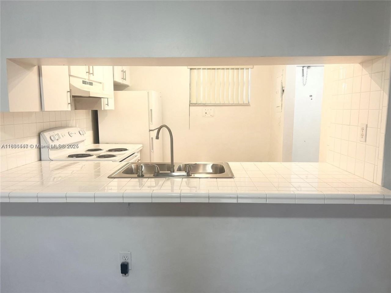 14150 Sw 84th St #303I - Photo 7 of 24