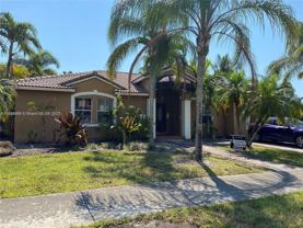 18121 Sw 152nd Ct - Photo 1 of 1
