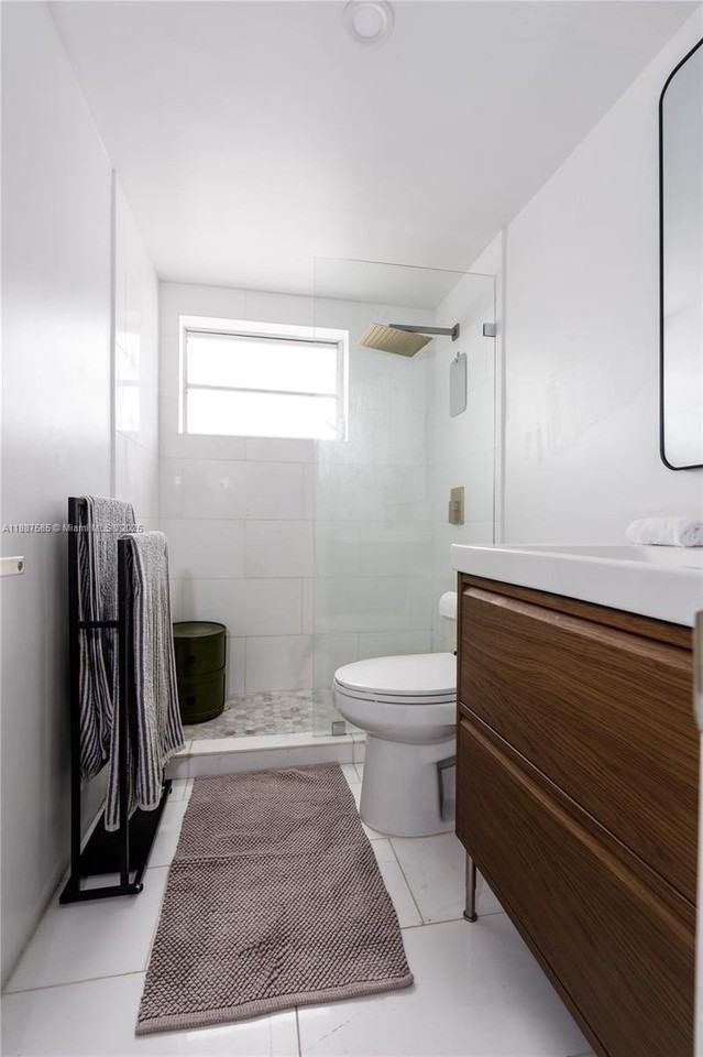 525 Meridian Ave #203 - Photo 3 of 16