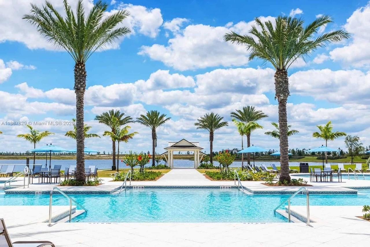 1391 Tangled Orchard Trce #1391 - Photo 2 of 41