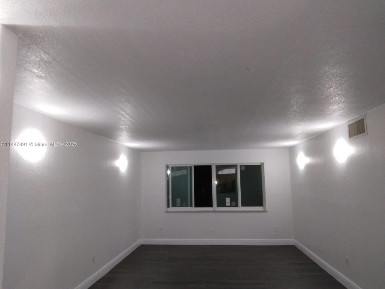 14850 Naranja Lakes Blvd #B4G - Photo 2 of 11