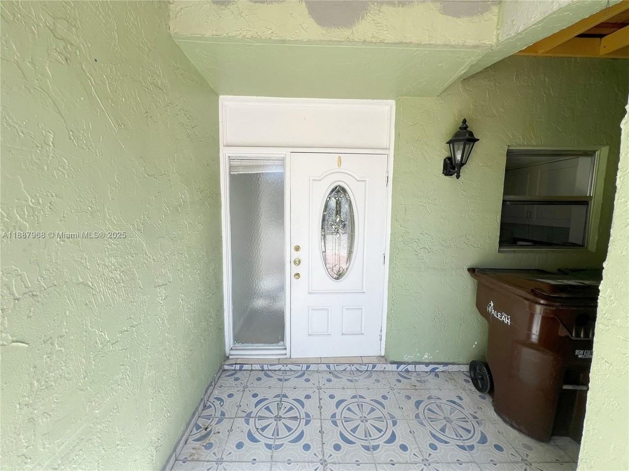 3895 W 9th Way #14 - Photo 2 of 19