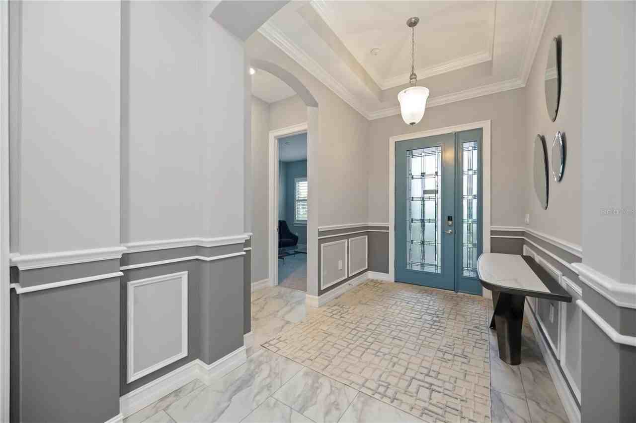 645 Maraviya Blvd - Photo 3 of 50