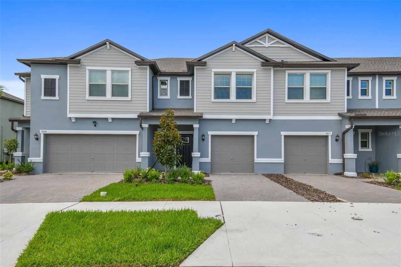 9653 Ashworth Pl - Photo 2 of 50