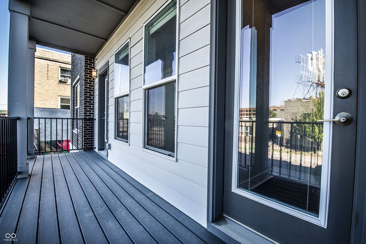 727 N Illinois St #101 - Photo 4 of 27