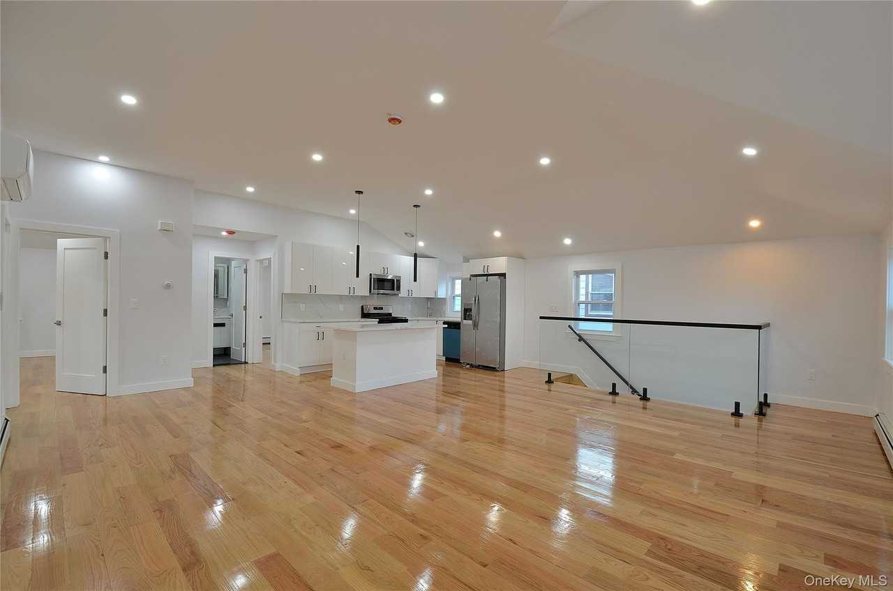 21942 112th Rd - Photo 7 of 20