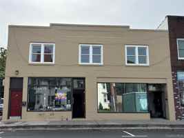 featured image of 8 E Carver St