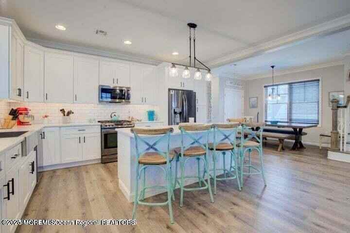 35 Coolidge Avenue - Photo 3 of 15