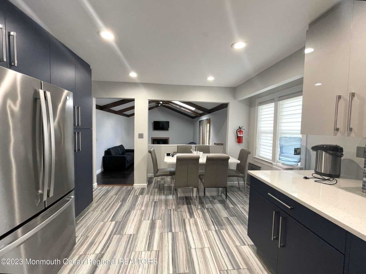 87 Cooper Ave - Photo 5 of 32